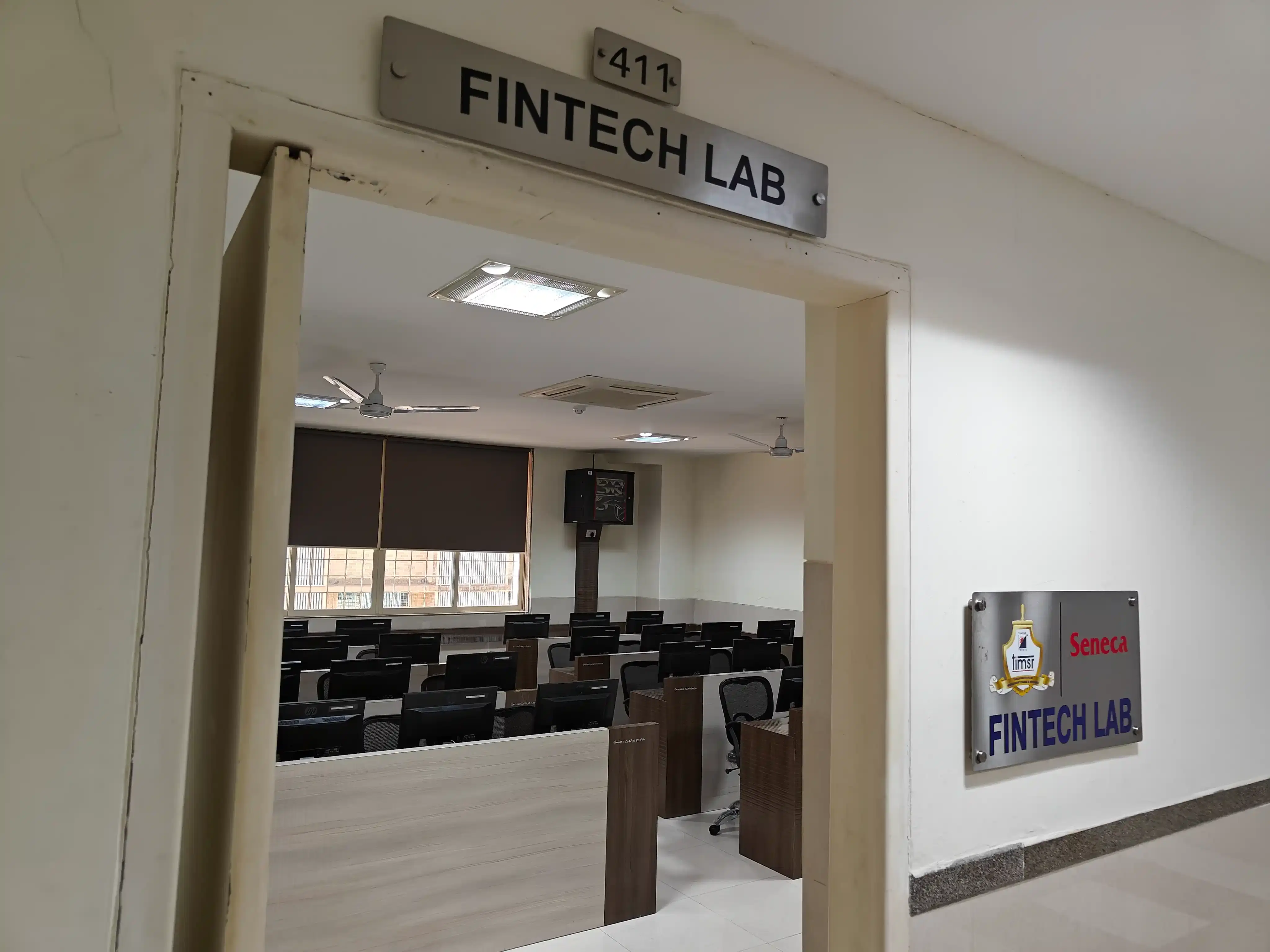 Thakur Global Business School Mumbai Fintech Lab photo 1